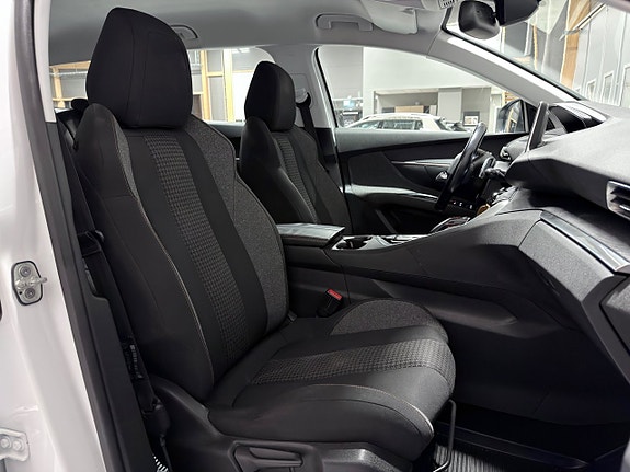 Peugeot 5008 22 of 25