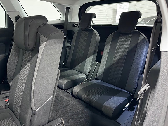 Peugeot 5008 24 of 25