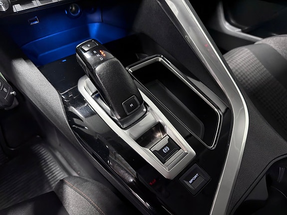Peugeot 5008 18 of 25