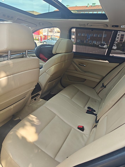 BMW 530xd 5 of 6