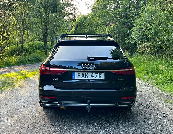 Audi A6 4 of 5