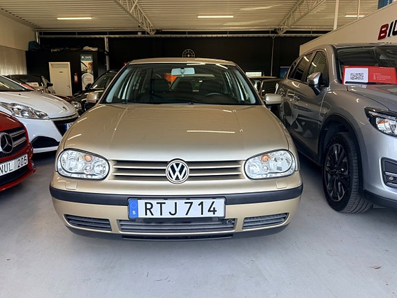 Volkswagen Golf IV 6 of 12