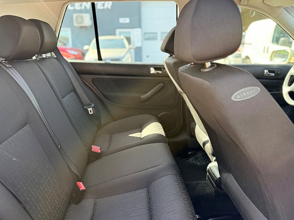 Volkswagen Golf IV 11 of 12