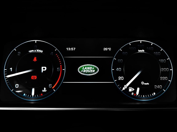 Land Rover Range Rover Sport 22 of 30