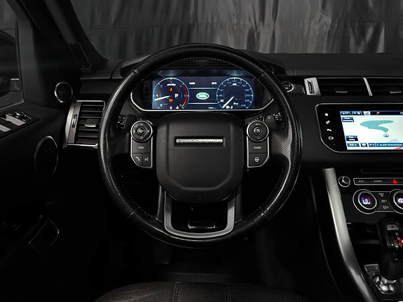 Land Rover Range Rover Sport 20 of 30