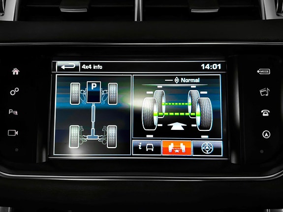 Land Rover Range Rover Sport 26 of 30