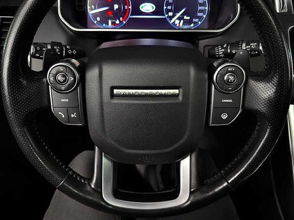 Land Rover Range Rover Sport 21 of 30