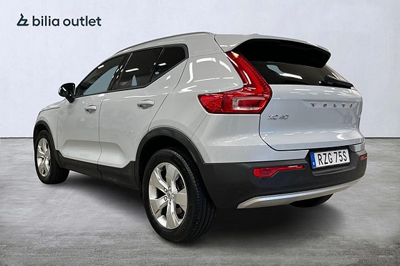 Volvo XC40 5 of 27