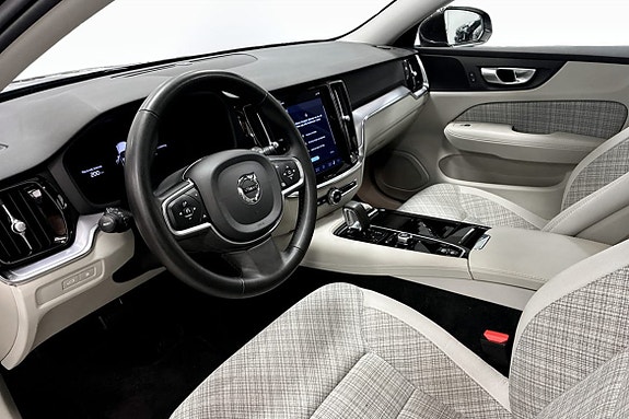 Volvo V60 5 of 5