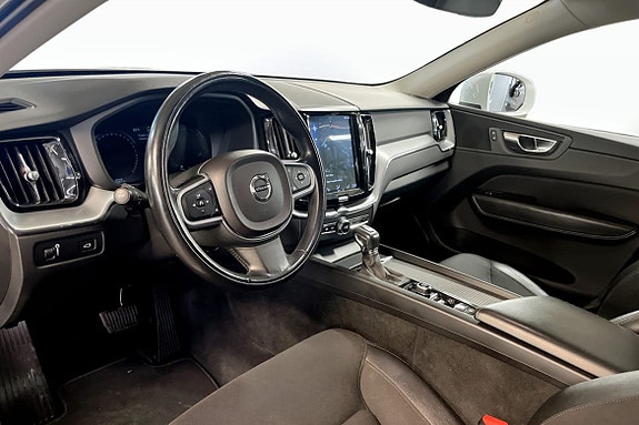 Volvo XC60 5 of 9