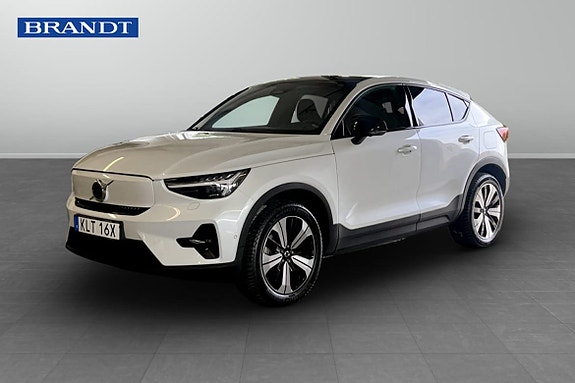 Volvo C40 2 of 17