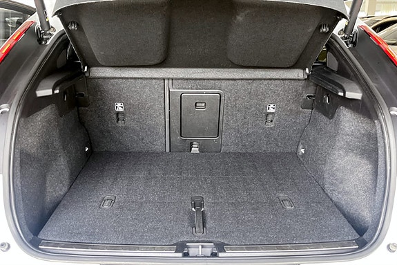 Volvo C40 17 of 17