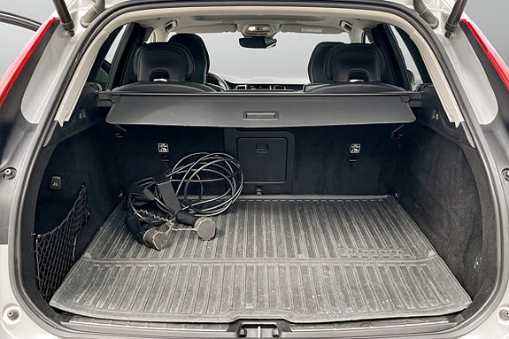 Volvo XC60 9 of 9
