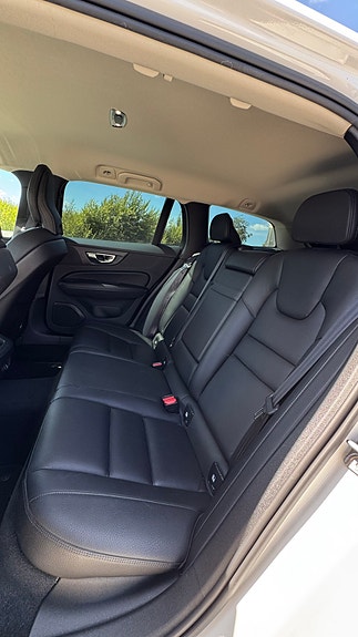 Volvo V60 10 of 21