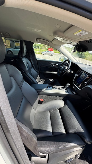 Volvo V60 15 of 21