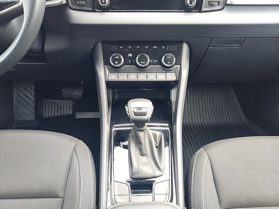 Skoda Karoq 11 of 21