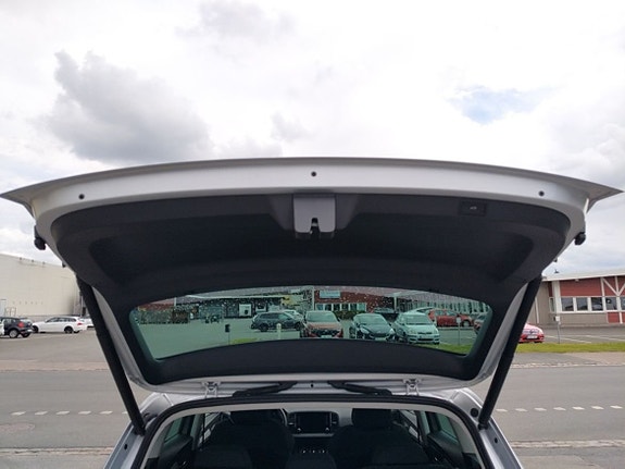 Skoda Karoq 17 of 21