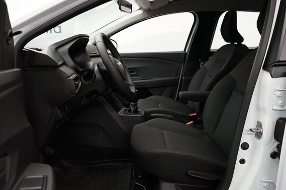 Dacia Sandero 4 of 12