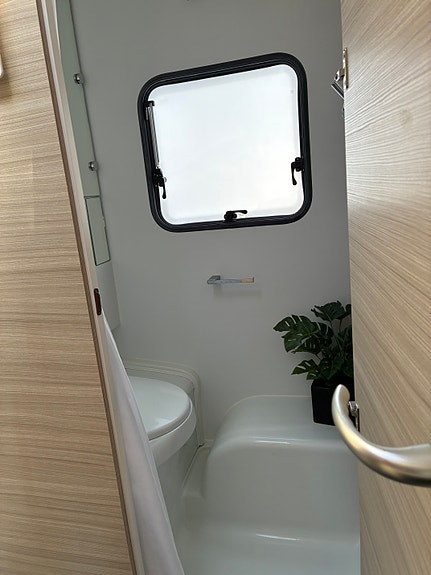Adria Altea 492 LU inkl standbytält ISABELLA 14 of 14