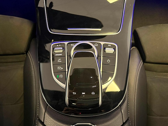 Mercedes-Benz E220 d 23 of 24