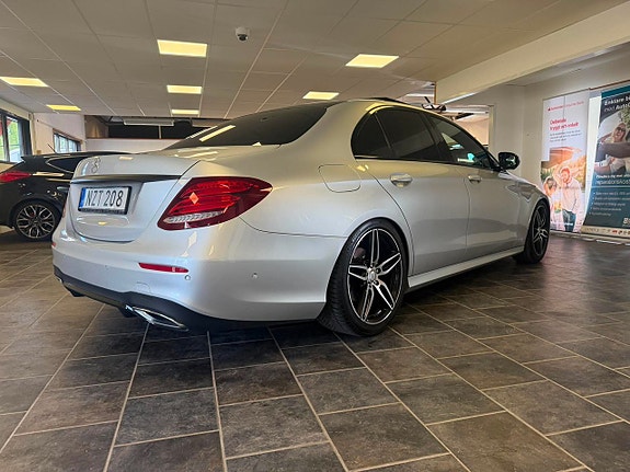 Mercedes-Benz E220 d 8 of 24