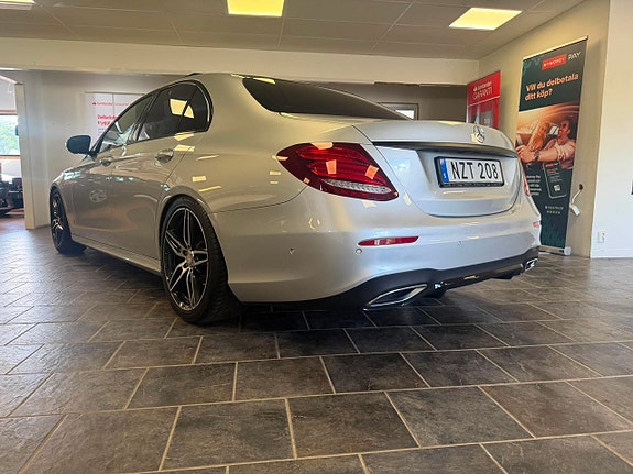 Mercedes-Benz E220 d 14 of 24