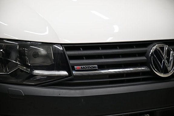 Volkswagen Transporter 6 of 30