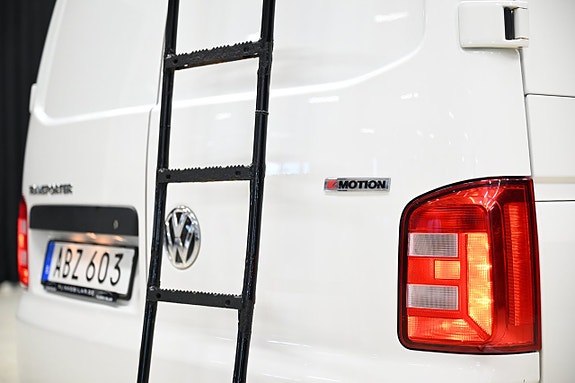 Volkswagen Transporter 11 of 30