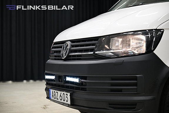 Volkswagen Transporter 17 of 30