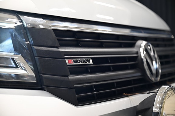 Volkswagen Crafter 12 of 29