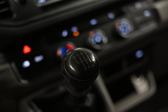 Volkswagen Crafter 20 of 29