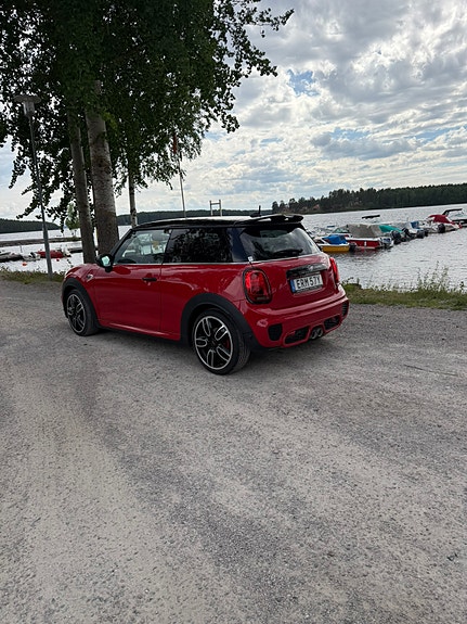 MINI John Cooper Works 4 of 5