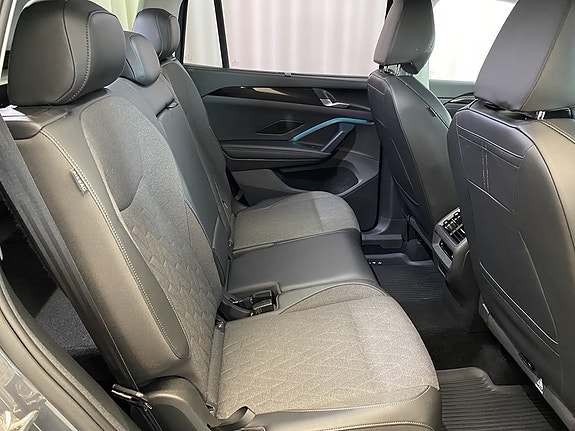 Volkswagen Tayron 6 of 9