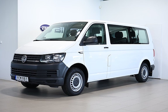 Volkswagen Caravelle 2 of 5