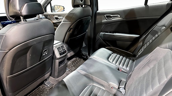 Kia Sportage 12 of 23