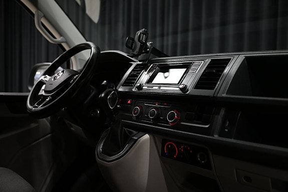 Volkswagen Transporter 29 of 30