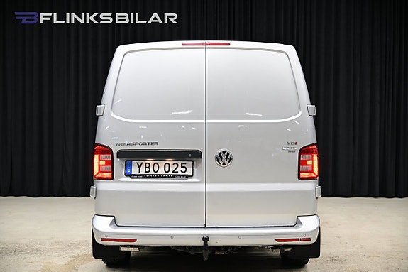 Volkswagen Transporter 15 of 30
