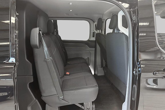 Ford Transit Custom 5 of 5