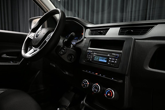Renault Kangoo 24 of 26