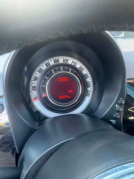 Fiat 500 2 of 5