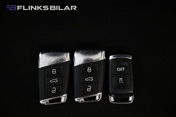 Volkswagen Passat Alltrack 29 of 29