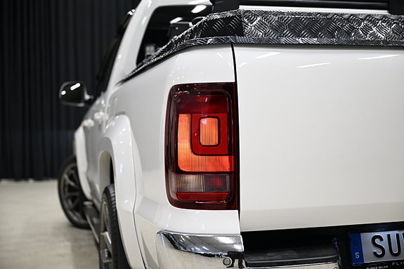 Volkswagen Amarok 11 of 30