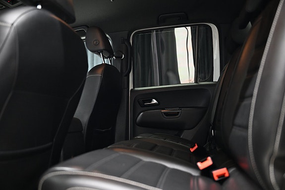 Volkswagen Amarok 18 of 30