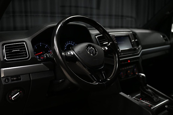 Volkswagen Amarok 16 of 30