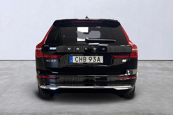 Volvo XC60 5 of 23