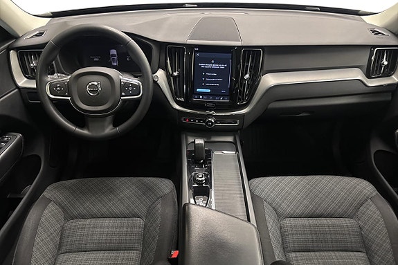 Volvo XC60 9 of 23