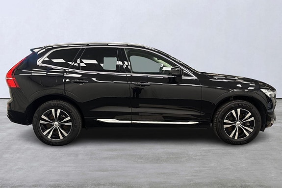 Volvo XC60 3 of 23
