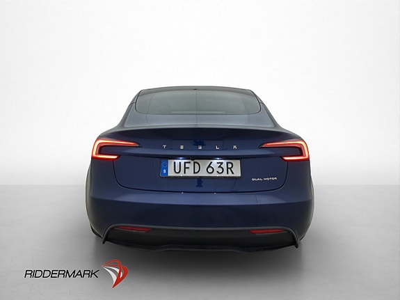 Tesla Model 3 6 of 30