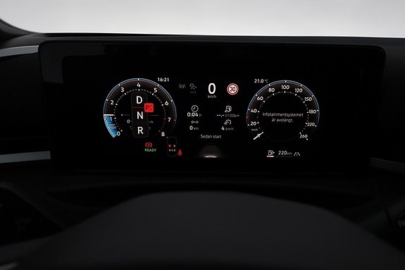 Volkswagen T-Roc 14 of 27