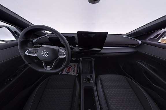 Volkswagen T-Roc 7 of 27